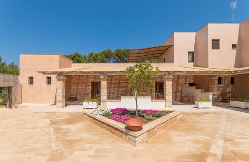 Presicce Apartment | Room 'Sara - 6' with Private Terrace, Wi-Fi and Air Conditioning