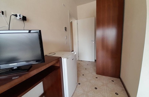 Siculiana Apartment | Room 'Vista Montagna 1' with Shared Terrace, Wi-Fi and Air Conditioning