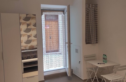 Santa Maria Bed & Breakfast | Room with private bathroom in the heart of Barletta's historic center
