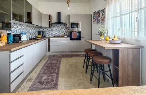 San Pietro Bed & Breakfast | Root and Rise - Triple Room with Shared Bathroom