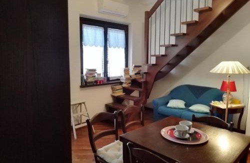Tiche Apartment | Rosie Holiday House