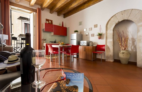 Ortigia Apartment | Salomone Apartment 2 by Wonderful Italy