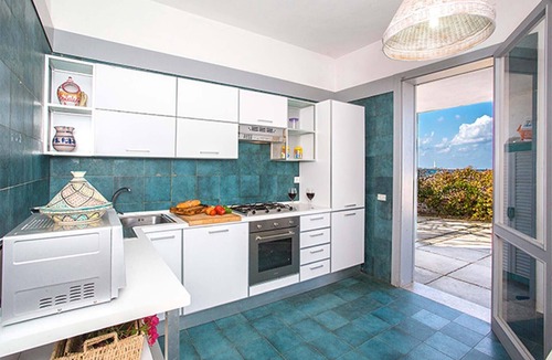 San Vito Lo Capo Villa | San Vito lo Capo Sea Front Home Holiday Villa Canneto