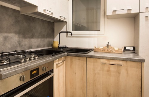 Centro Storico Apartment | Santa Cecilia Apartment 2A by Wonderful Italy
