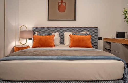 Santa Lucia House | Santa Lucia Suite 6 Standard