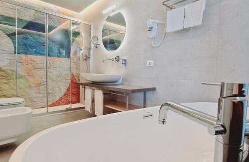 Isola delle Femmine Hotel | Saracen Sands Hotel & Congress Centre - Palermo