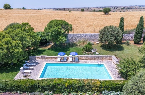 Ragusa Villa | Scifazzo, ancient Sicilian villa with pool