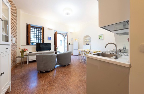 Scilla Apartment | Scilla appartamento Marina Grande solo 40 mt dal mare (appartamento Alicudi)