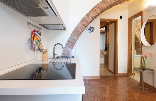Scilla Apartment | Scilla appartamento marina grande (40mt dal mare) appartamento Filicudi