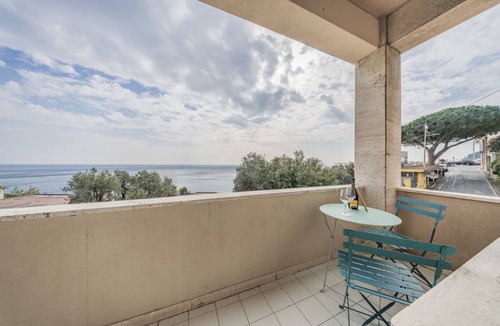Bergeggi Apartment | [Sea Dream] Sea View Garden Private Garage