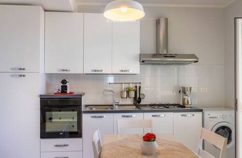 Avola Apartment | Sea Sound - Two Bedroom Apartment, Sleeps 4