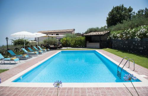Piedimonte Etneo Villa | Seacily Etna House
