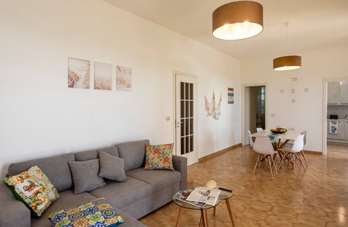 Marina di Modica Villa | Seafront property with garden, pool and stunning sea view.