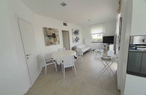 Petrosino Villa | Seafront Villa "La Conchiglia"