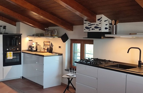 Marini Condo | Seaview Apartments with Two Pools, Sauna & Jacuzzi - Casale Dorotea