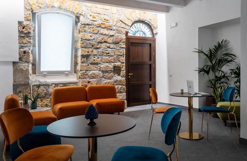 Castellammare House | Serenea Suites & Apartments