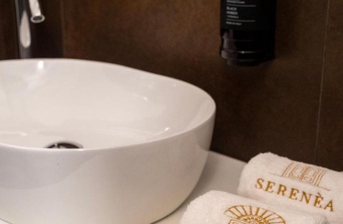 Castellammare House | Serenea Suites & Apartments