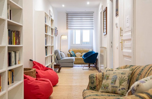 Rione XVIII Castro Pretorio Apartment | Shanti Apartment near the Castro Pretorio metro stop