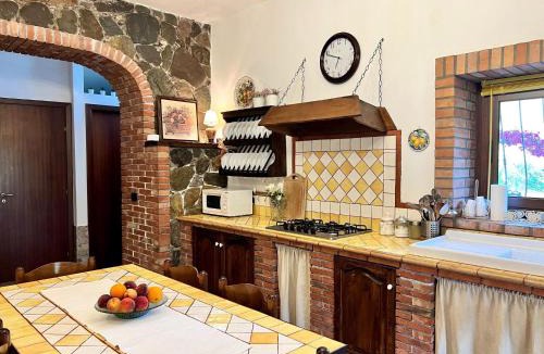 Mitogio House | Sicilian Poolside Escape for 6