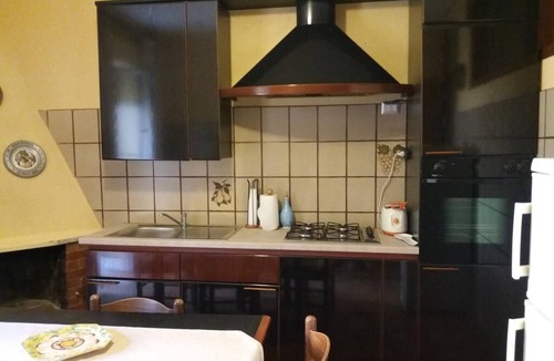 Barcellona Pozzo di Gotto House | Single house for transient use