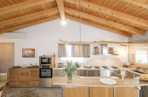 Sa Castangia Villa | Sispantu Sa 'oghe 'e su 'entu Cottage