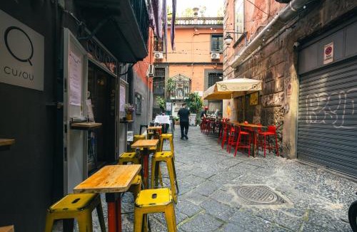 Quartieri Spagnoli Bed & Breakfast | Song House centro storico 2 pax