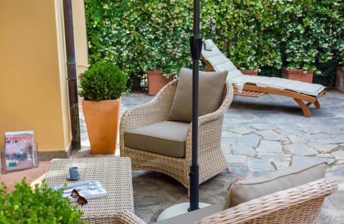Schiazzano Villa | Sorrento Realty Holidays Villino Mira Capri