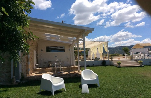Chiaramonte Gulfi House | space to wonder