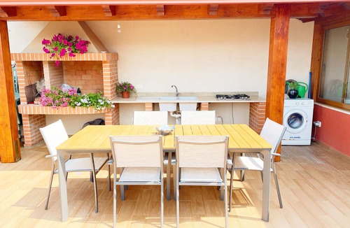 Oliveri Apartment | Spacious and modern apartment close to the beach