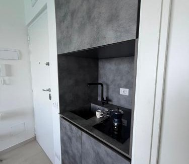 Spisone Apartment | Spinone Sea view studio a few steps from the beach
