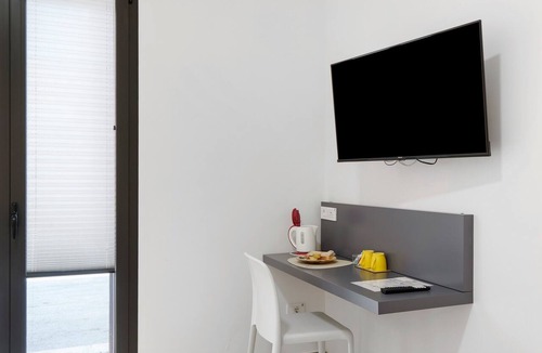 Menfi Apartment | Standard Room at ByAma with Sea View, Wi-Fi, and Air Conditioning