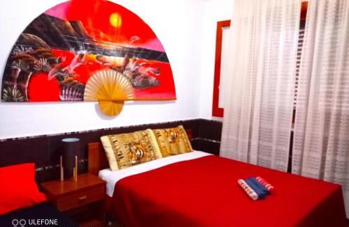 Cefalu House | Stanza con bagno e cucina in comune in Villa Giardino Spiaggia