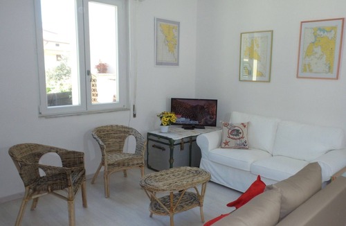 Le Castella House | stay in the picturesque village of Le Castella