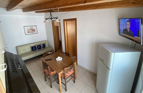 Marzamemi Apartment | STELLA MARIS MARZAMEMIApp N6 max 5 Pax kitchen bathroom 2 bedrooms climate