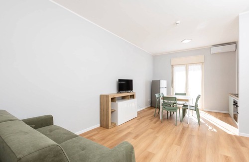 Margherita di Savoia Apartment | Street View Apartment
