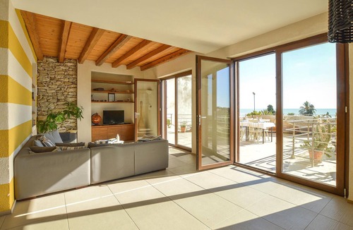 Porto Empedocle Apartment | Stunning apartment in Porto Empedocle