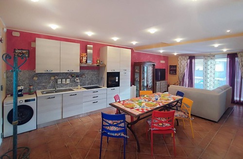 Casteldaccia Apartment | Stunning apartment in Casteldaccia with WiFi