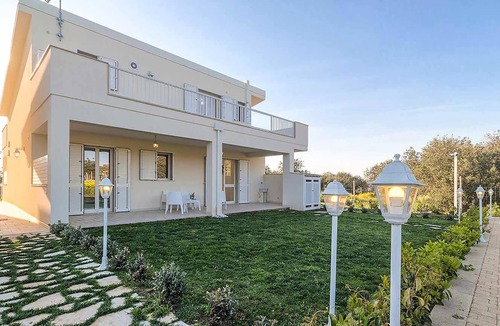 Santa Croce Camerina House | Stunning home in Santa Croce Camerina with WiFi