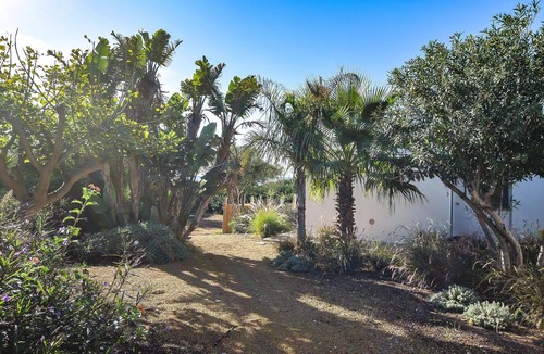 Punta Braccetto House | Stunning home in Santa Croce Camerina with WiFi