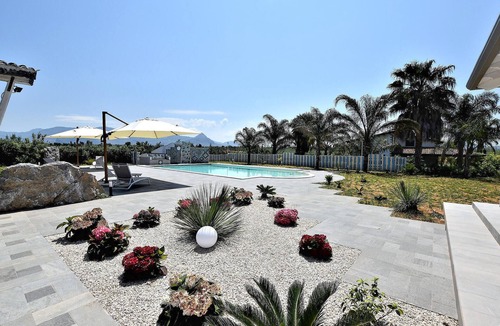 Partinico House | Stunning home in Balestrate