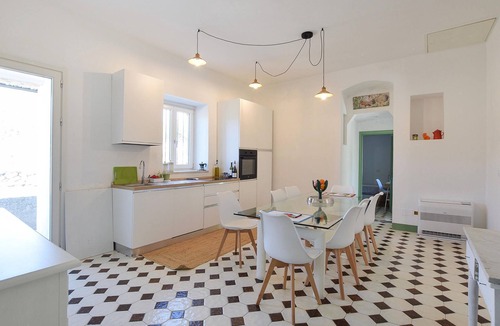 Ragusa House | Stunning home in Ragusa
