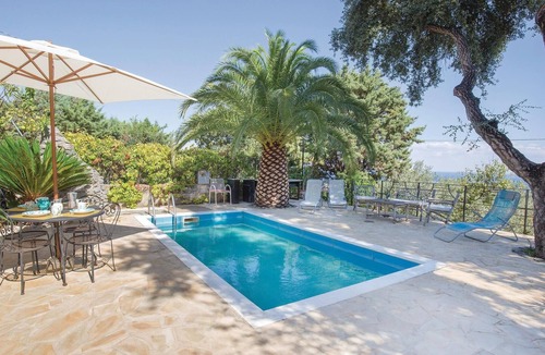 Copanello House | Stunning home in Staletti -CZ-