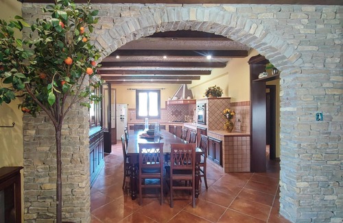 Altavilla Milicia House | Stunning home in Altavilla Milicia