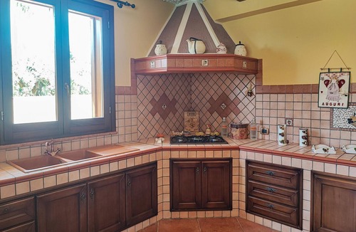 Altavilla Milicia House | Stunning home in Altavilla Milicia