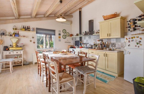Chiaramonte Gulfi House | Stunning home in Chiaramonte Gulfi