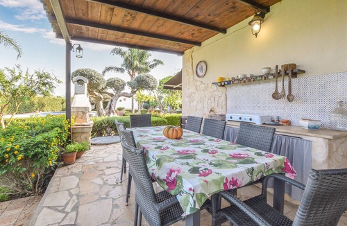 Chiaramonte Gulfi House | Stunning home in Chiaramonte Gulfi