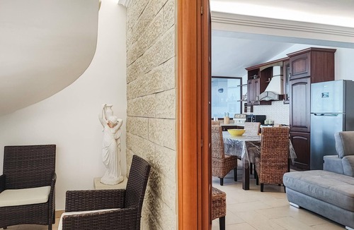 Marinella di Selinunte House | Stunning home in Marinella di Selinunte