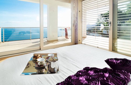 Letojanni Villa | Stunning luxurious villa with sea views