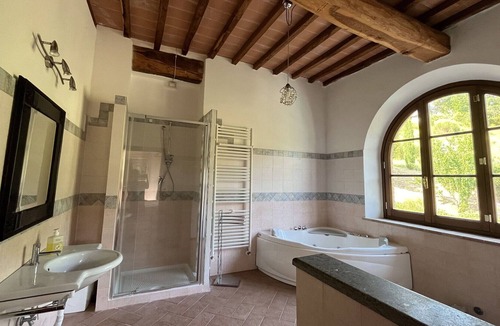 Cinigiano Villa | Stunning private villa for 9 guests with private pool, WIFI, TV, terrace, panoramic view and par...