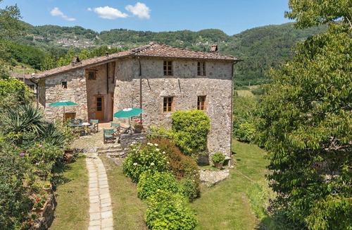 Pescaglia Villa | Stunning private villa with private pool, WIFI, TV, patio and panoramic view, close to Lucca